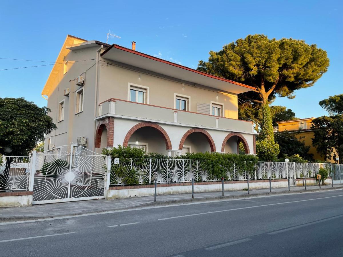 Villa Paestum Bagian luar foto